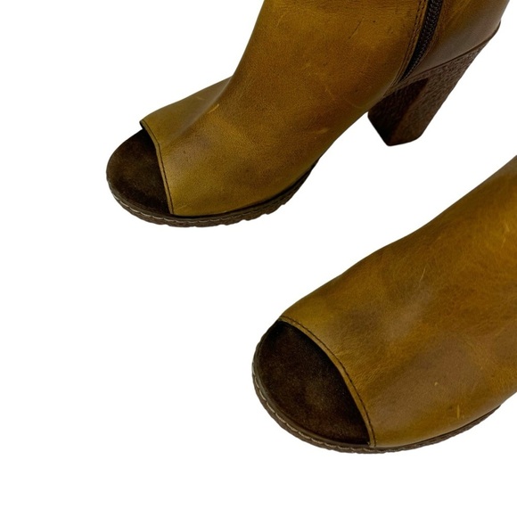 Timberland Women's Size 6 Tillston Peep Toe Leather Boots Ankle Booties Tan - Picture 12 of 16